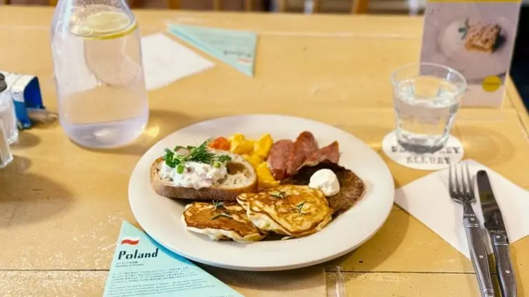 TASTE THE WORLD 外苑前店 (【旧店名】WORLD BREAKFAST ALLDAY)
