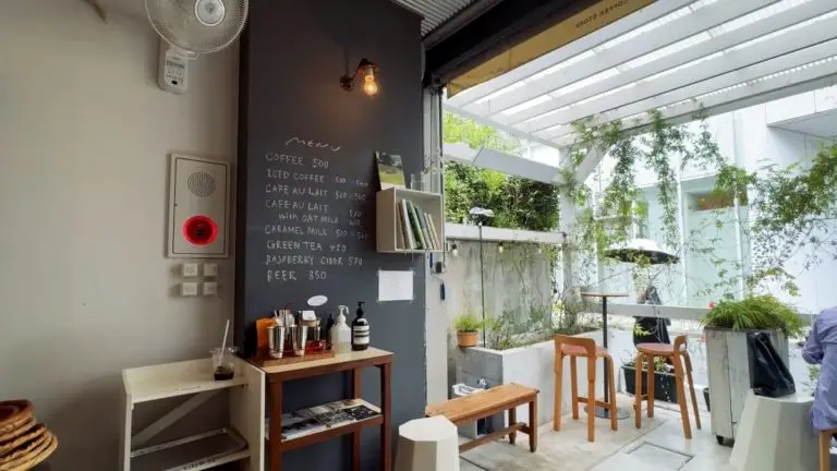 ショウゾウ コーヒー ストア 北青山店 (SHOZO COFFEE STORE)