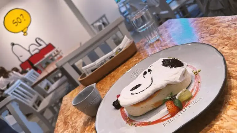 ピーナッツ カフェ サニー サイド キッチン 原宿