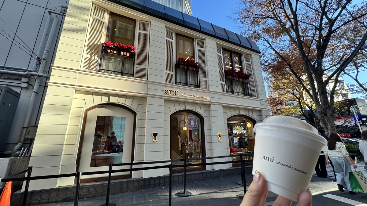 Ami Paris Omotesando's reservation-only cafe "Le Café Ami" Report｜How to make a reservation, menu, limited accessories, and logo cake are too cute!