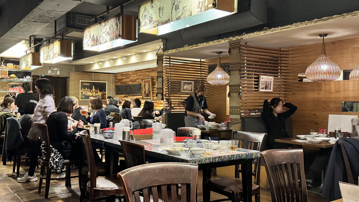 【表参道】豪華ビュッフェ食べ放題が大人気の本格タイ料理|ティーヌンの最強ランチ徹底レポ