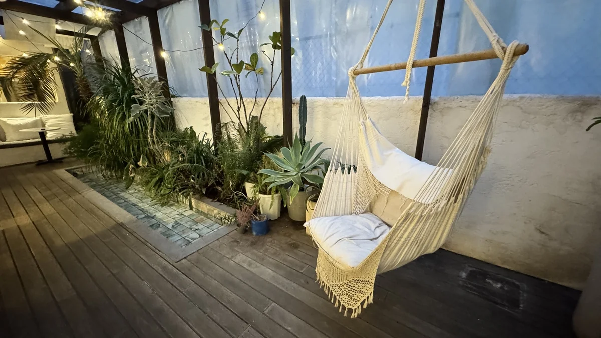&t cafe ハンモックチェアのクローズアップ