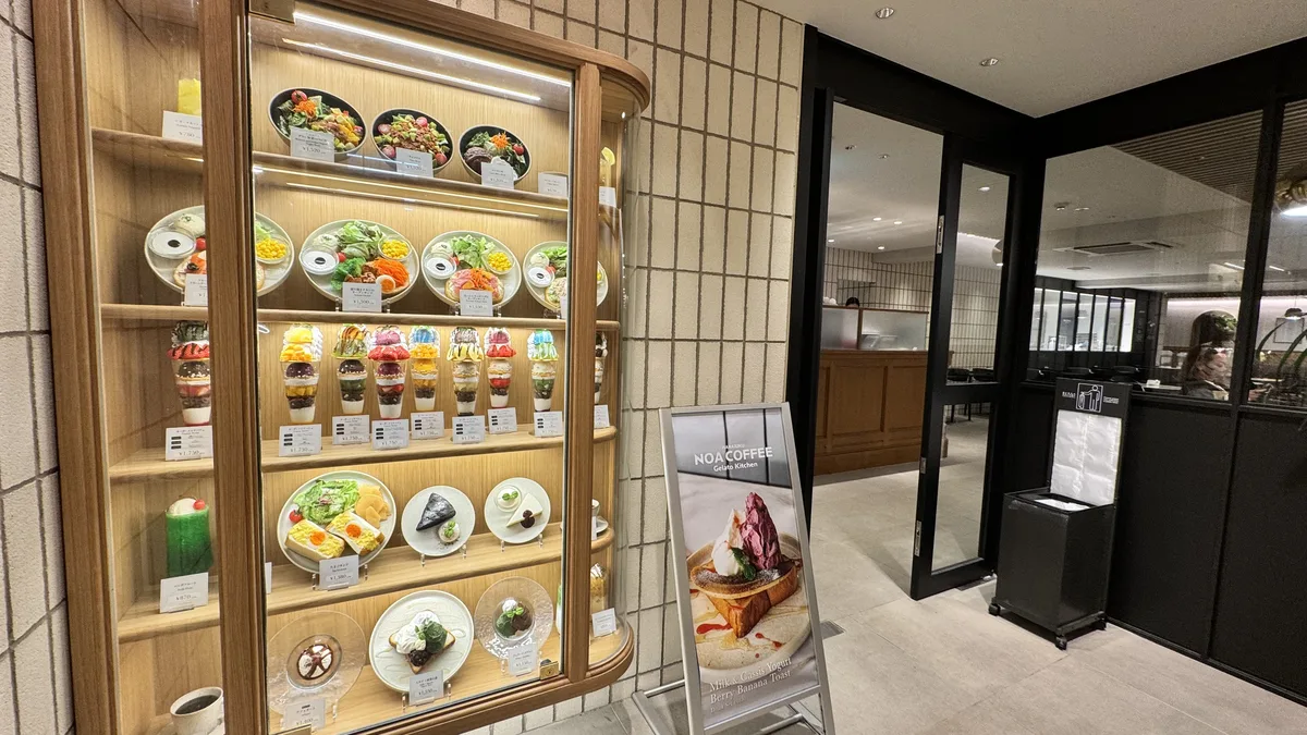 NOA COFFEE ジェラートキッチン 食品サンプル ショーケース カスタムパフェ