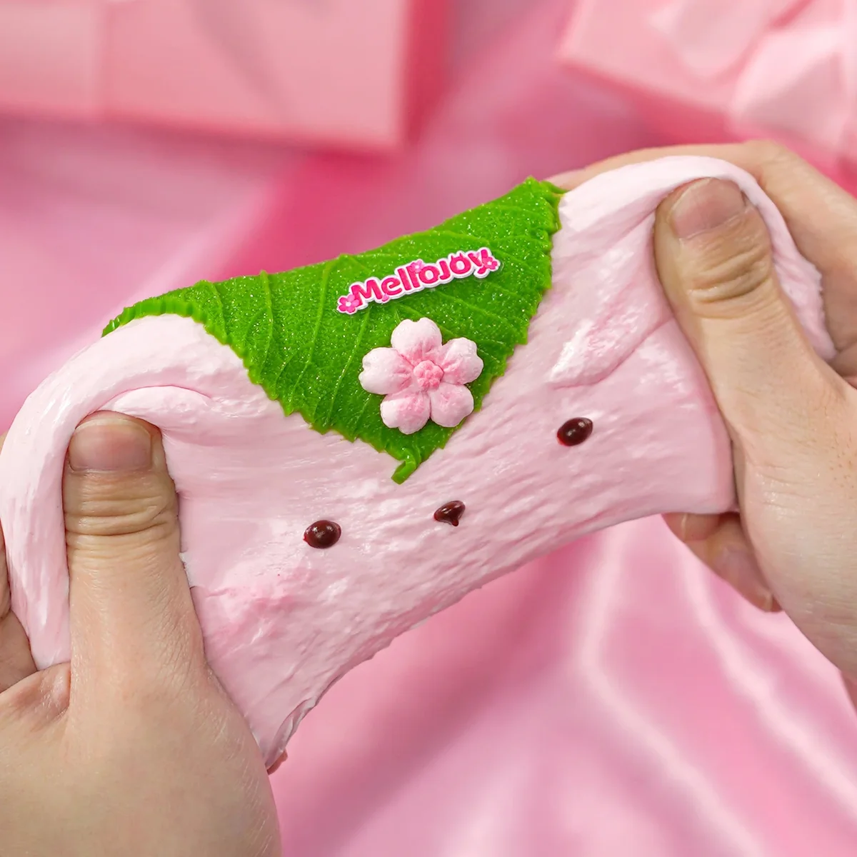 Mellojoy うさぎ桜餅 引っ張り
