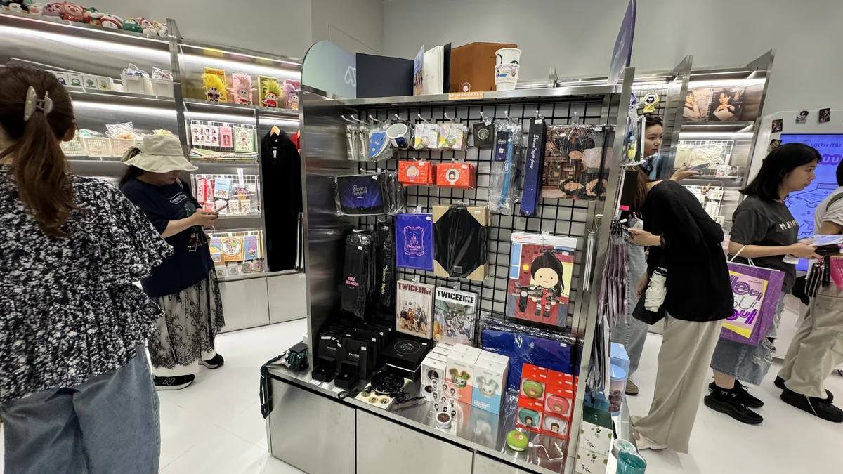 ウィズミューのTWICEグッズ売り場